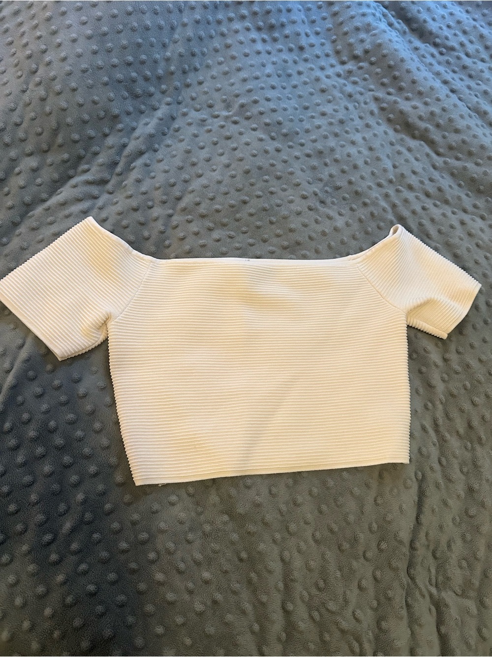Women’s Off-Shoulder Ribbed Crop Top - White